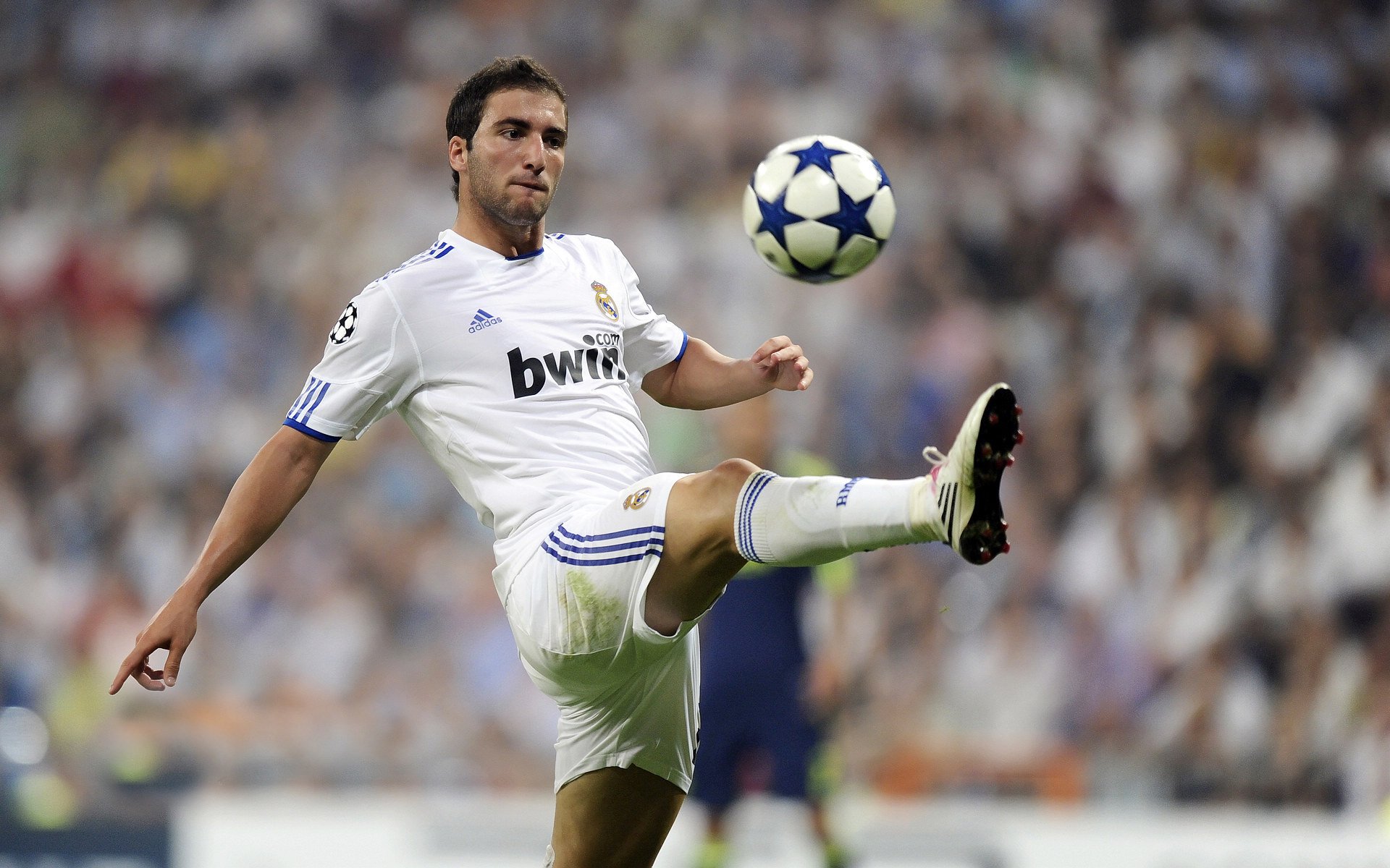 “官方:2025中超最强阵容预测出炉”,202l中超